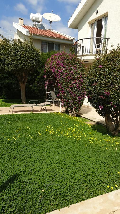 VillaViktoria Limassol Exteriör bild