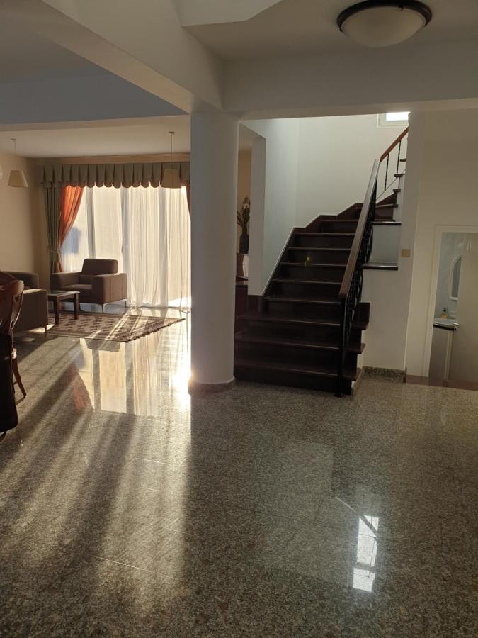 VillaViktoria Limassol Exteriör bild