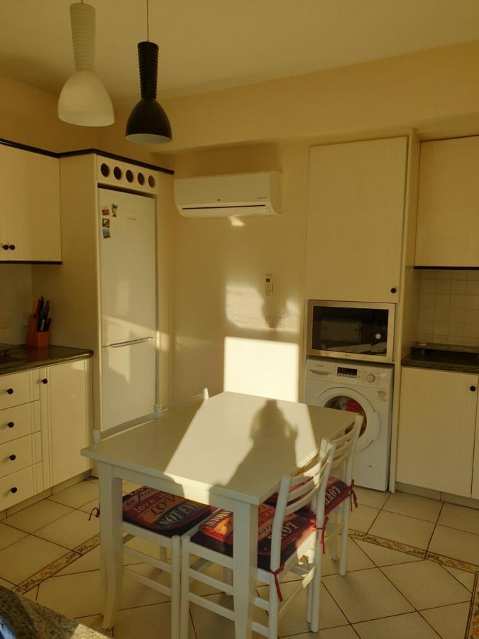 VillaViktoria Limassol Exteriör bild