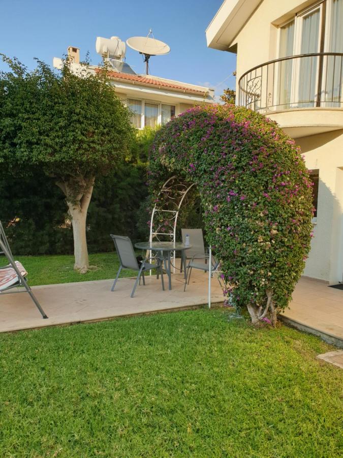 VillaViktoria Limassol Exteriör bild
